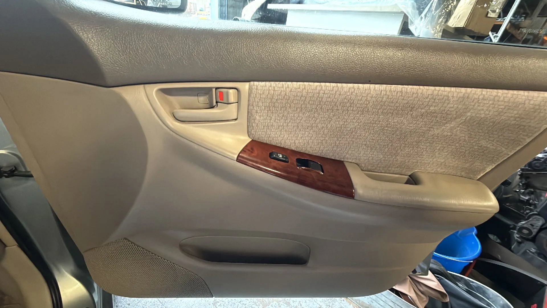 Used 2004 Toyota Corolla LE image 20