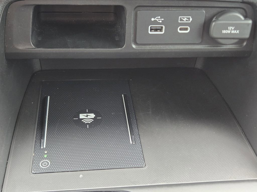 Used 2024 Honda Pilot Touring image 27
