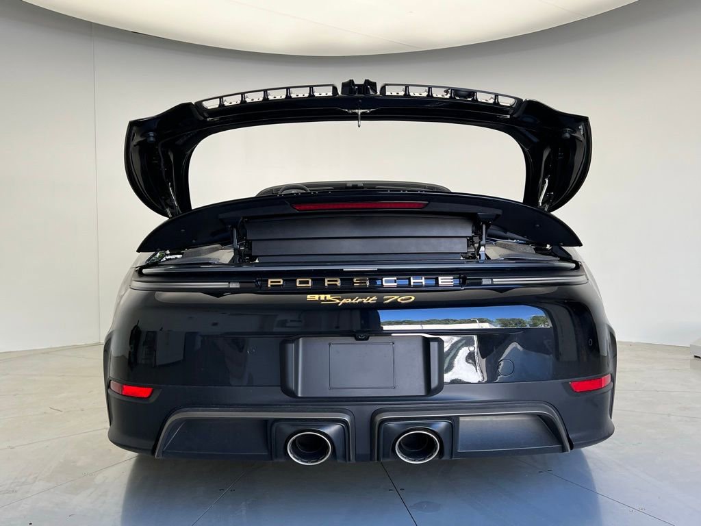 Used 2026 Porsche 911 Carrera GTS image 20