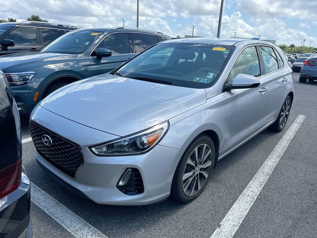 Used 2018 Hyundai Elantra GT FWD image 8
