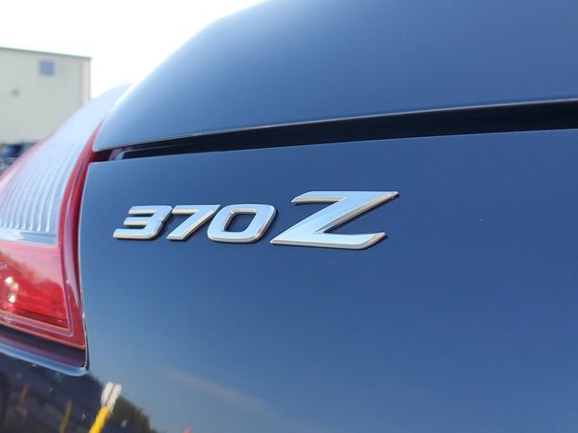 Used 2017 Nissan 370Z Touring image 13