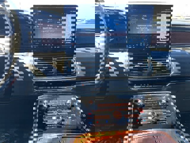 Used 2023 Lincoln Navigator L Black Label image 31