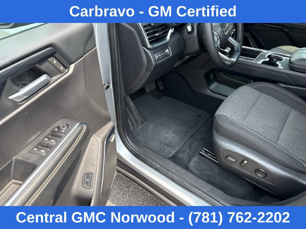 Certified 2025 GMC Acadia Elevation AWD/4WD image 14