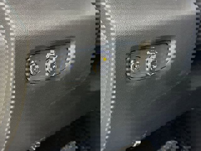 Used 2023 Chevrolet Traverse LT w/ LPO, Floor Liner Package image 13