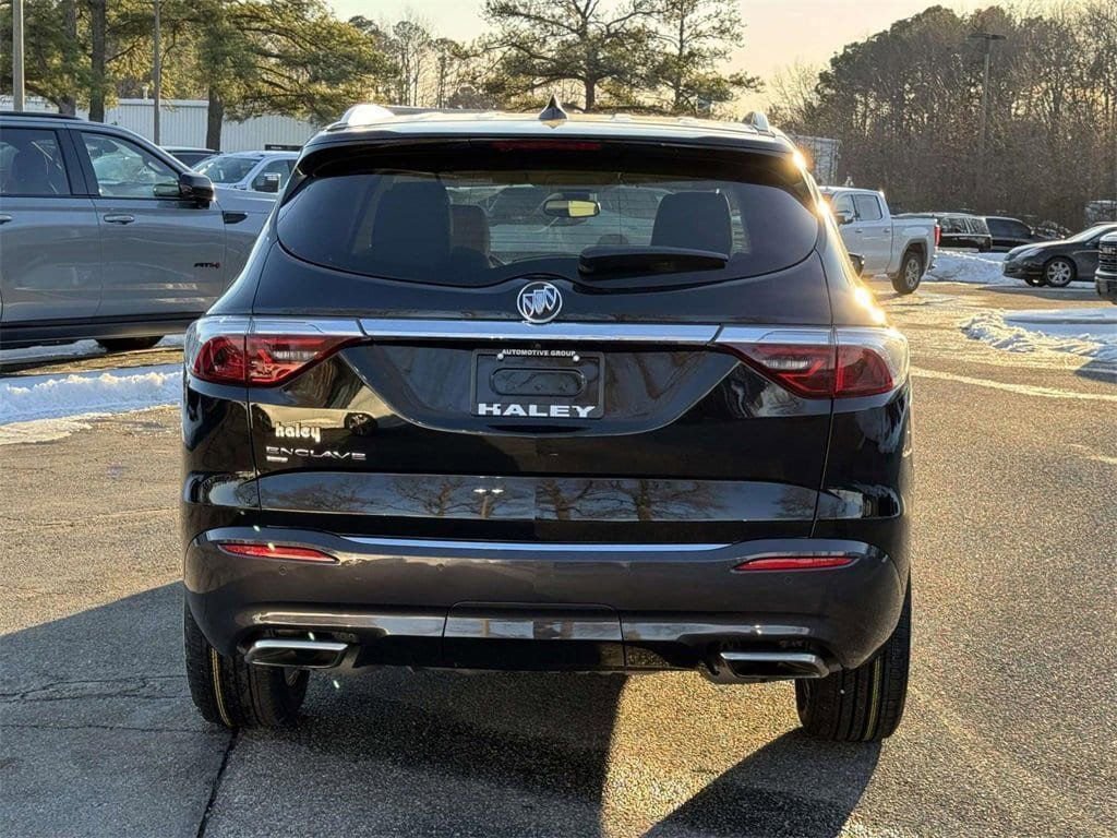 Used 2023 Buick Enclave Essence w/ Experience Buick Package image 23