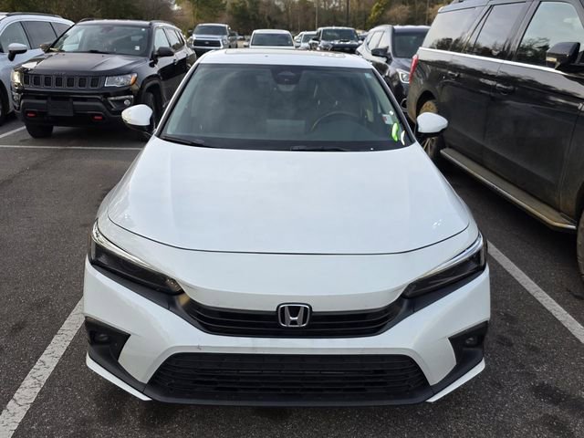 Used 2022 Honda Civic Touring image 2