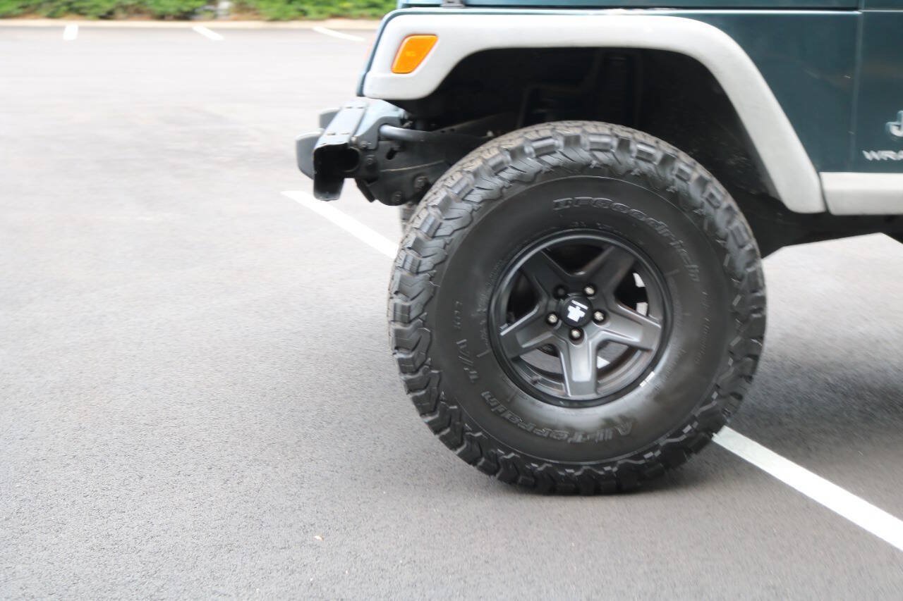 Used 2006 Jeep Wrangler X AWD/4WD image 29