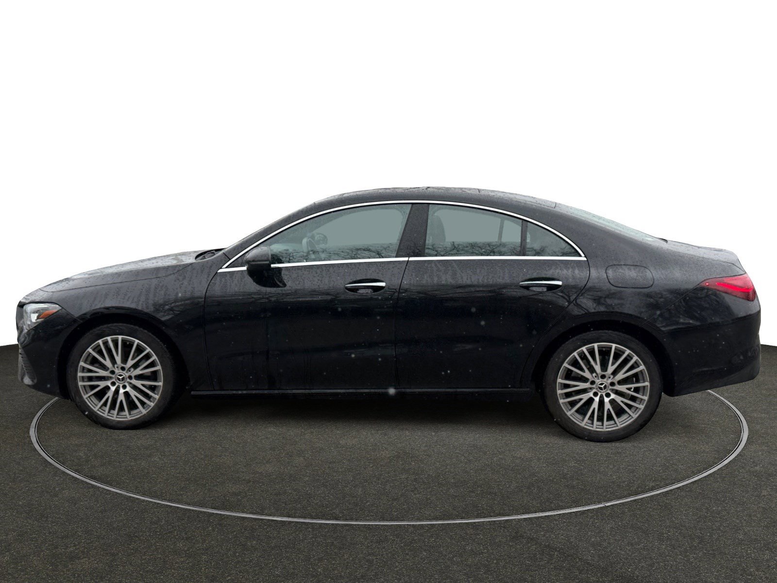 Used 2025 Mercedes-Benz CLA 250 4MATIC image 2