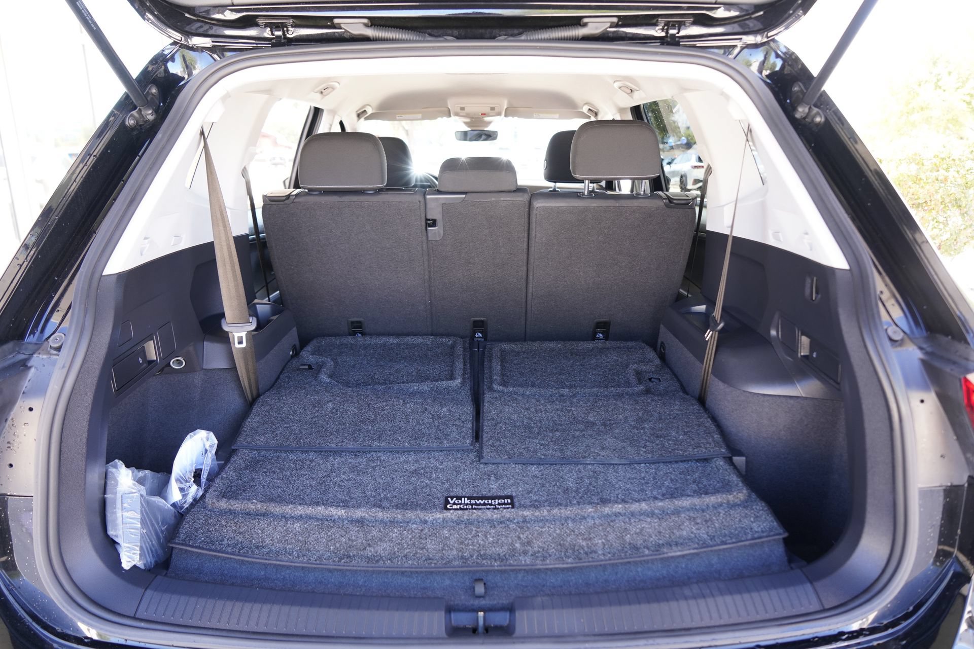 Certified 2023 Volkswagen Tiguan S FWD image 29