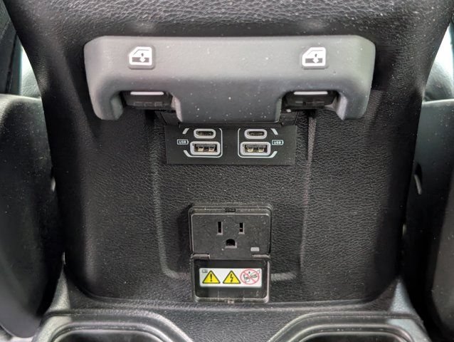 Used 2021 Jeep Gladiator Overland AWD/4WD image 27