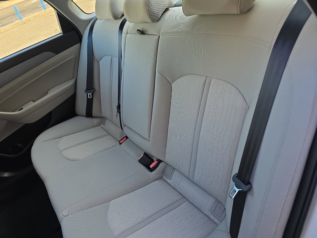 Used 2016 Hyundai Sonata SE image 29