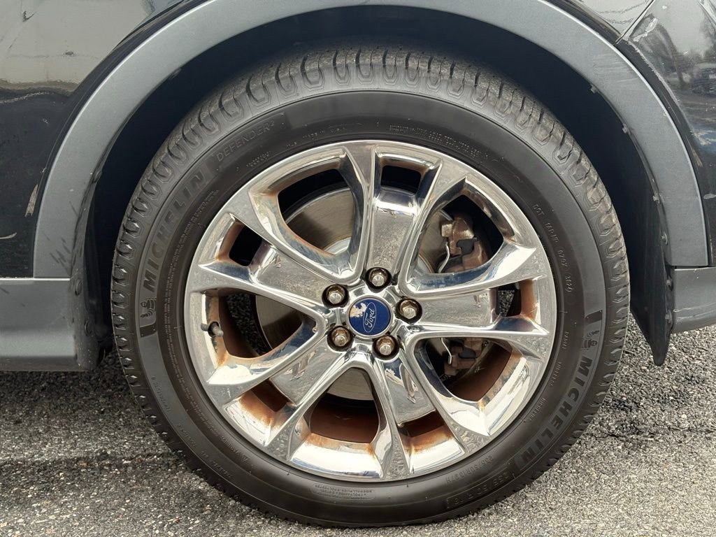 Used 2016 Ford Escape SE w/ Equipment Group 201A image 25