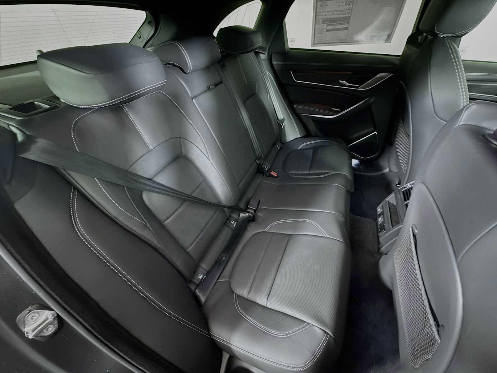 New 2026 Jaguar F-PACE R-Dynamic S image 24