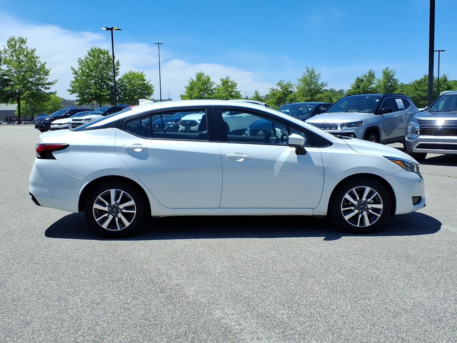 Used 2025 Nissan Versa SV FWD image 25