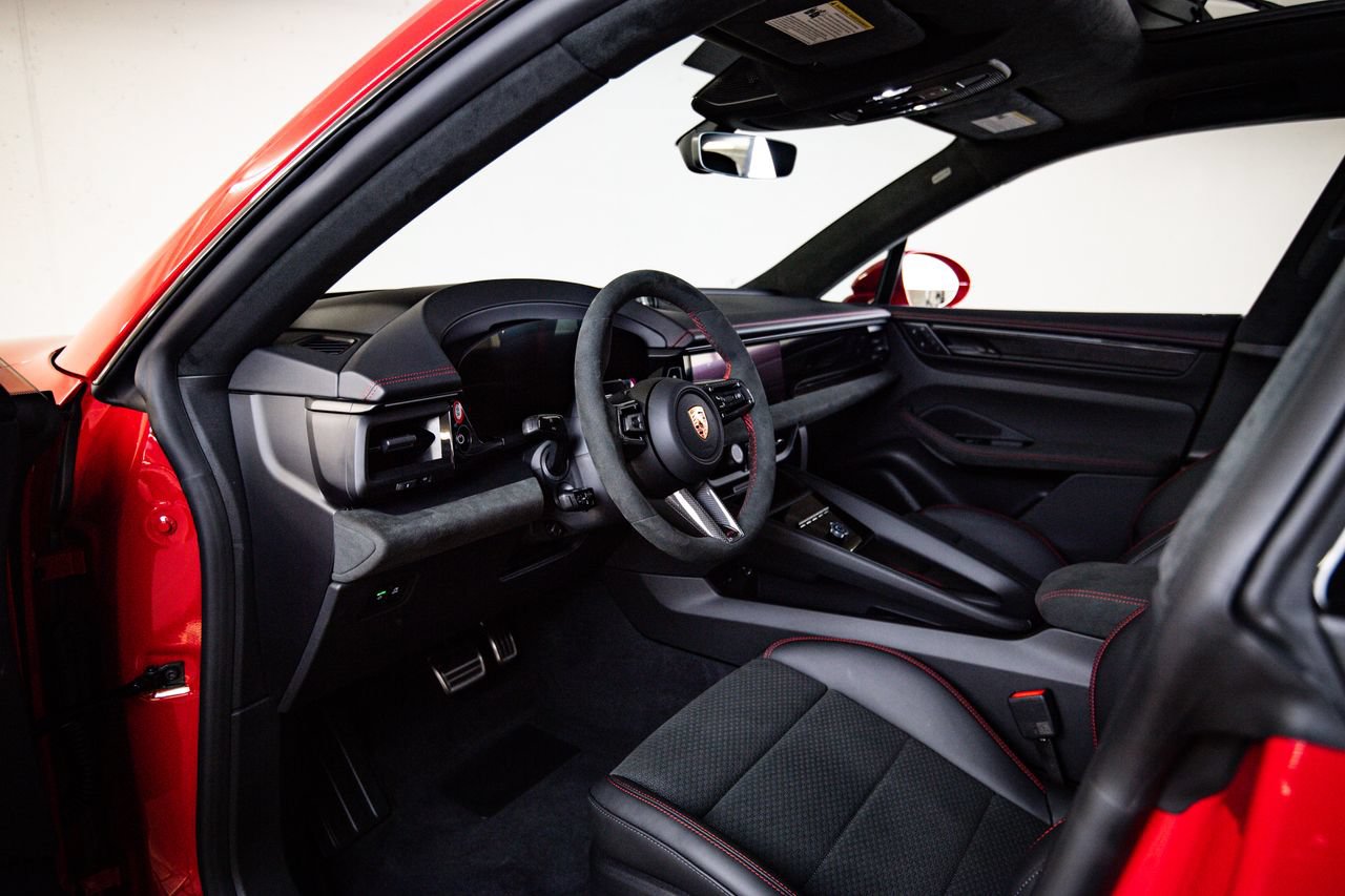 New 2026 Porsche Macan GTS Electric AWD/4WD image 4