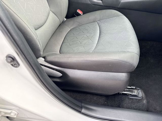 Used 2024 Toyota RAV4 XLE image 14