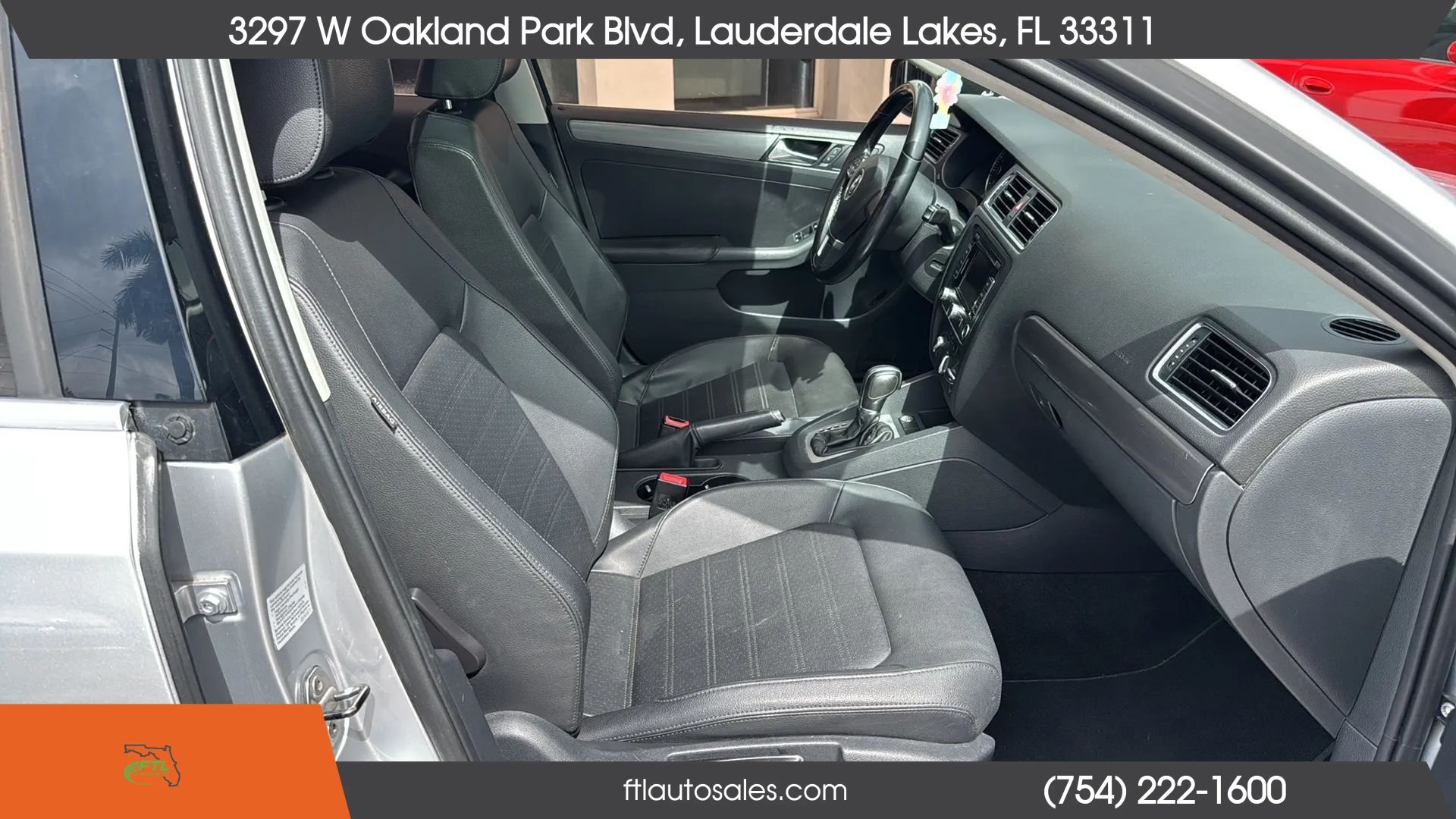 Used 2014 Volkswagen Jetta SEL FWD image 31