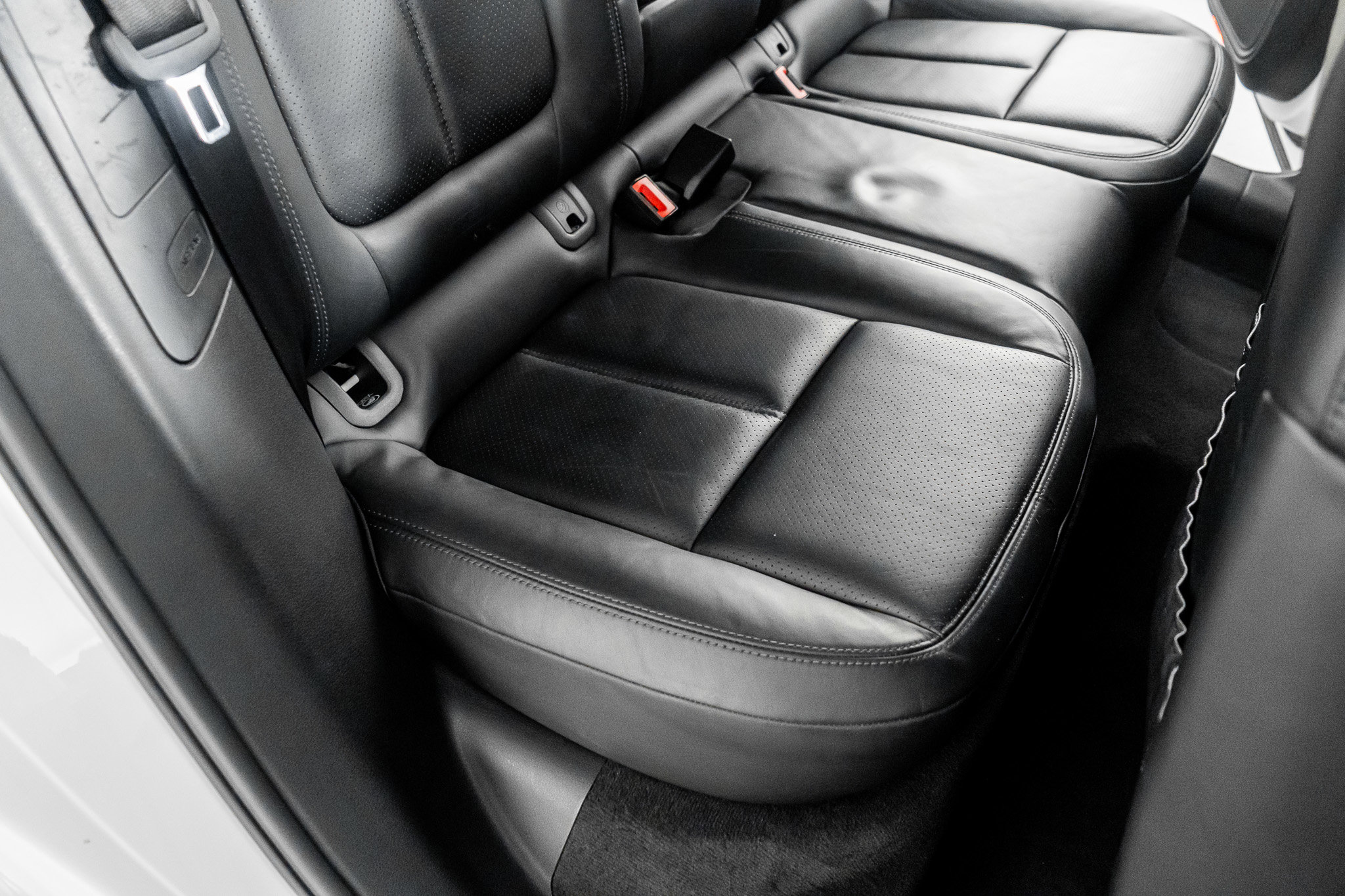 Used 2017 Porsche Macan S image 31