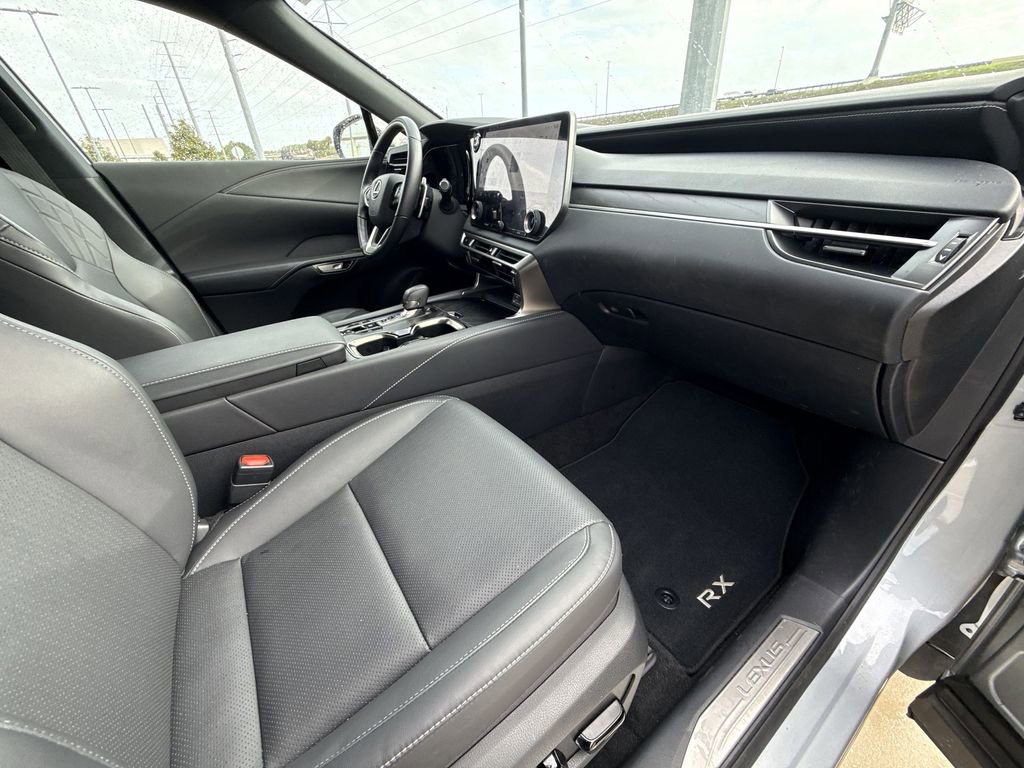 Used 2025 Lexus RX 350 Premium w/ Accessory Package (Z1) image 15