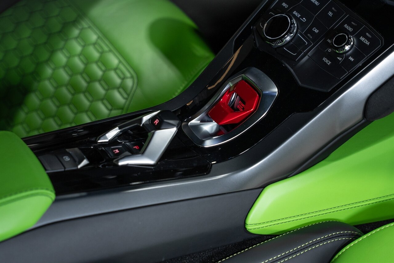 Used 2018 Lamborghini Huracan LP 580-2 RWD image 55