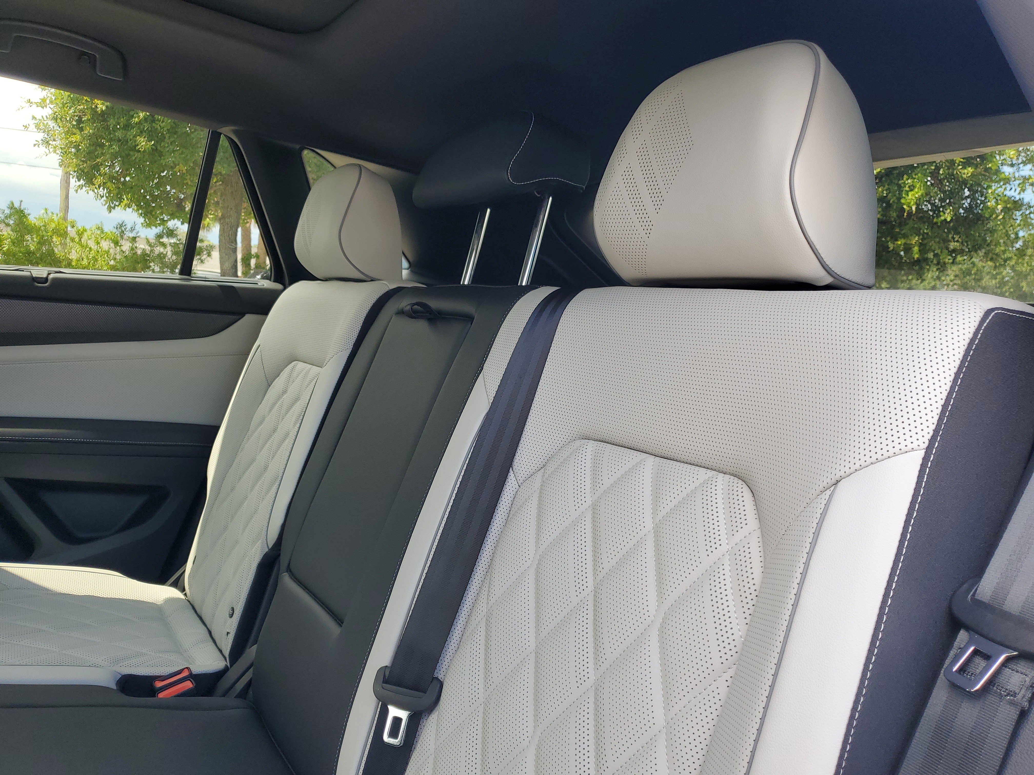 New 2025 Volkswagen Atlas Cross Sport SEL Premium R-Line image 13