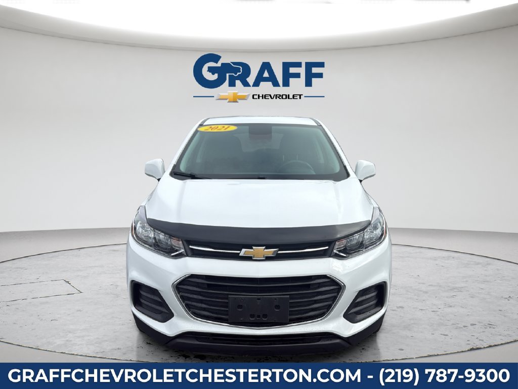 Used 2021 Chevrolet Trax LS w/ Tint and Cruise Package AWD/4WD image 12