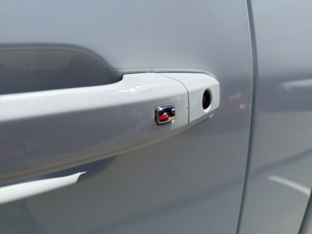 Used 2024 GMC Sierra 3500 SLE w/ SLE Convenience Package AWD/4WD image 13