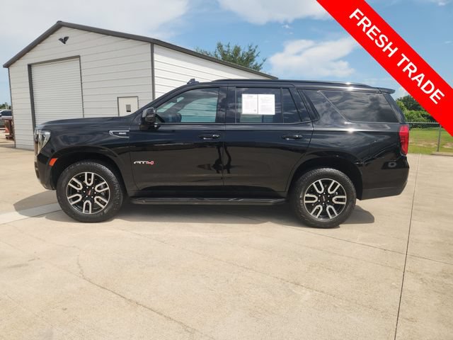 Used 2024 GMC Yukon AT4 w/ Technology Package AWD/4WD image 4