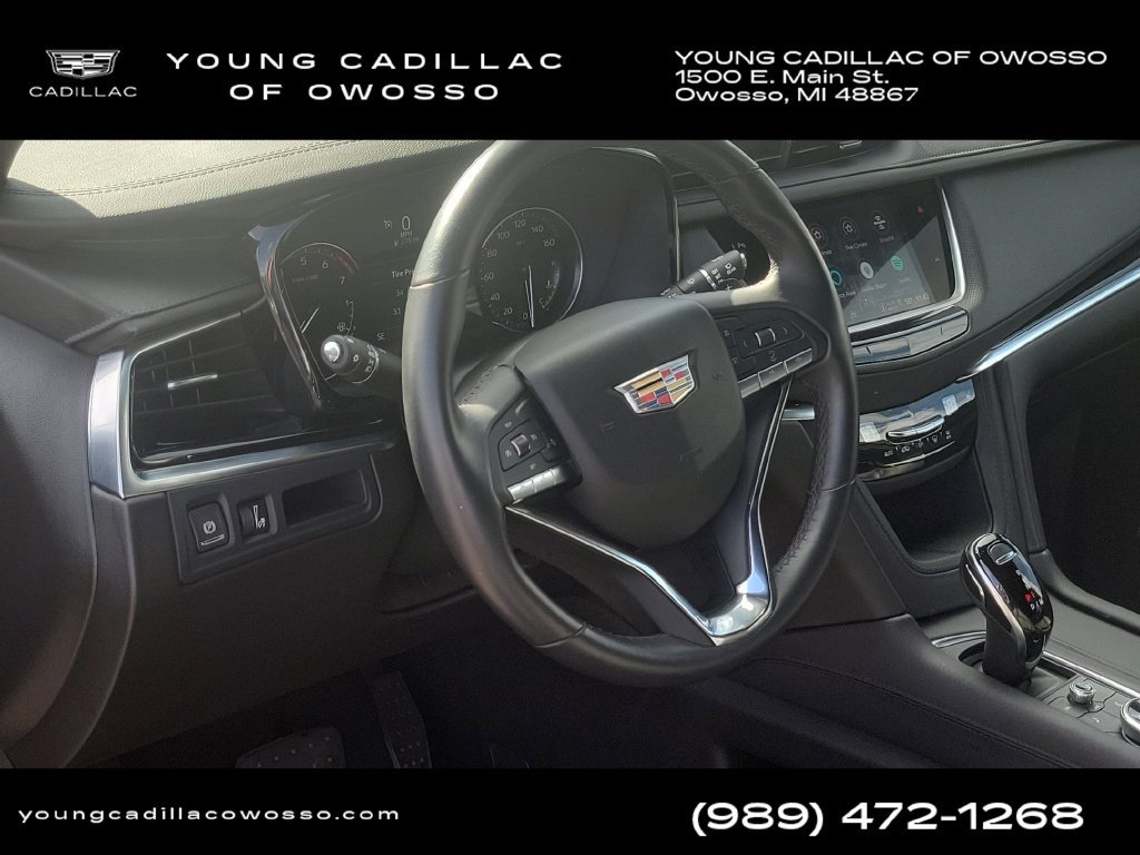 Used 2025 Cadillac XT6 Luxury w/ LPO, Floor Liner Package AWD/4WD image 8