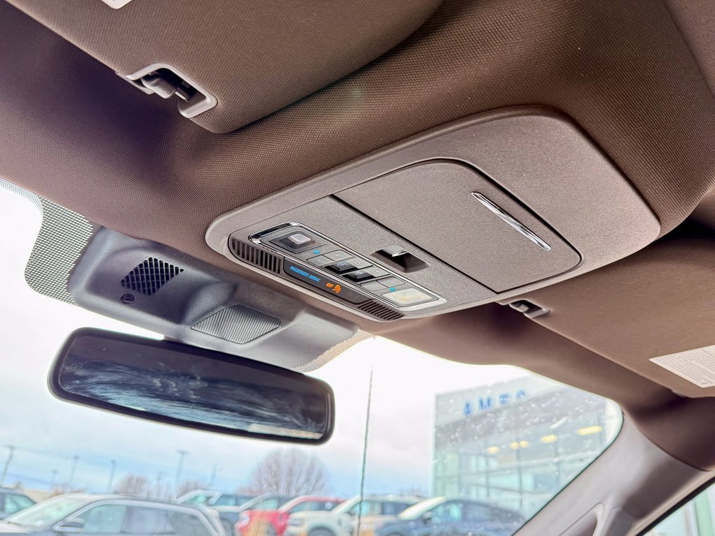 Certified 2022 Ford F150 King Ranch w/ Equipment Group 601A High image 25