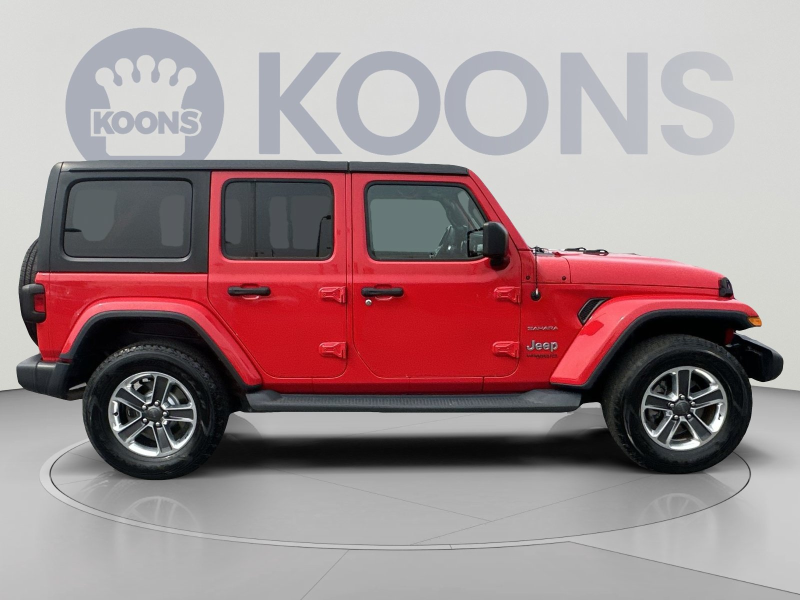 Used 2018 Jeep Wrangler Unlimited Sahara AWD/4WD image 12