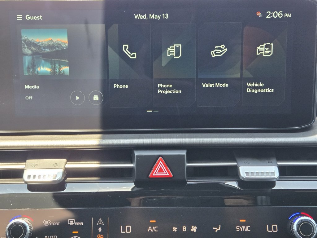 New 2026 Kia Sportage X-Line w/ X-Line Premium Package AWD/4WD image 14