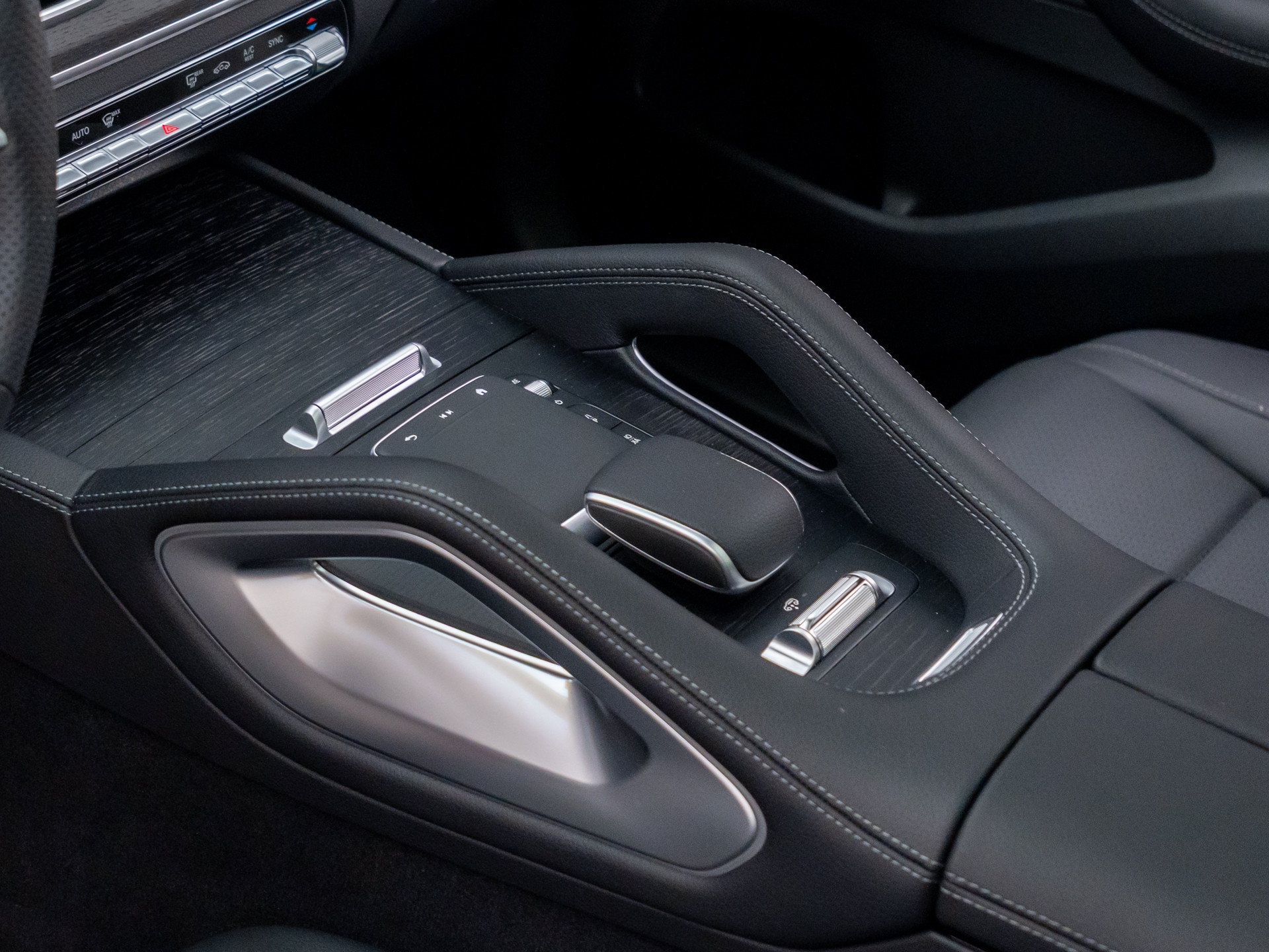 New 2026 Mercedes-Benz GLS 450 4MATIC image 12