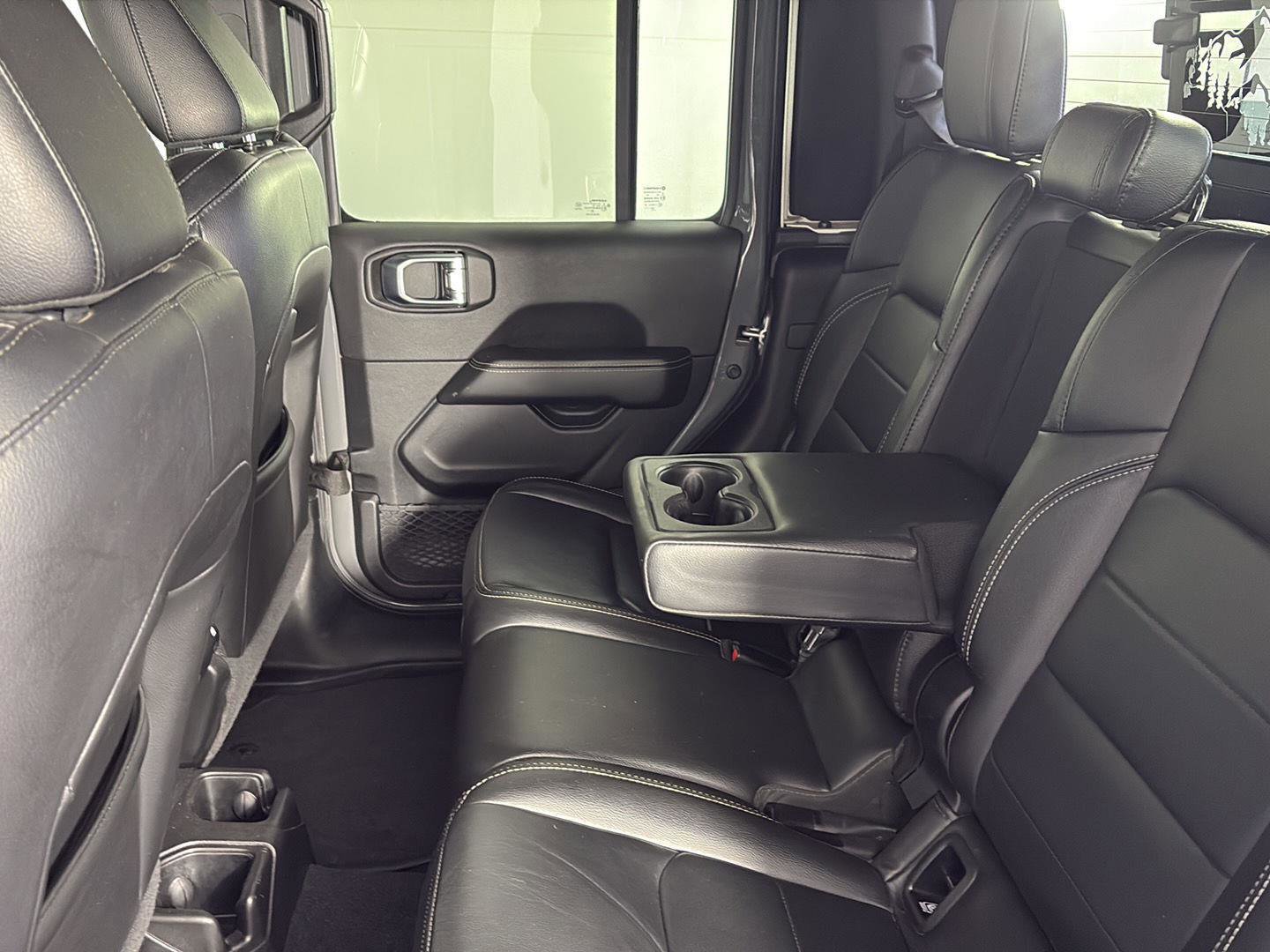 Used 2021 Jeep Gladiator Overland w/ Popular Equipment Package image 22