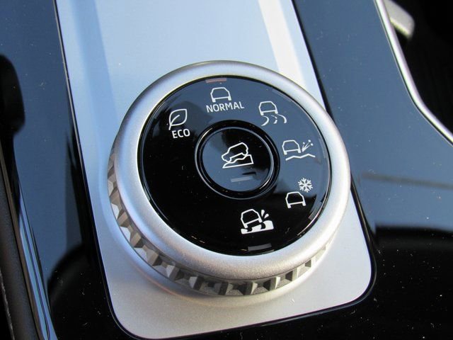 New 2026 Mitsubishi Outlander ES image 20