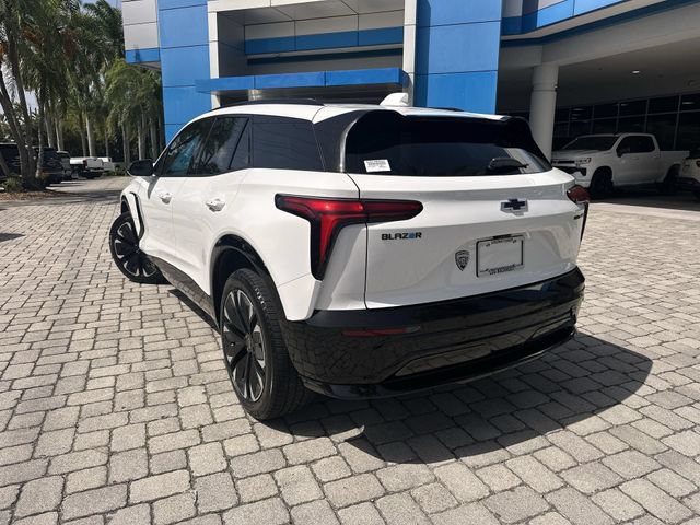 Used 2024 Chevrolet Blazer EV RS AWD/4WD image 12