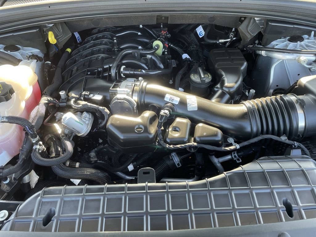 Used 2023 Jeep Grand Cherokee L Laredo image 28