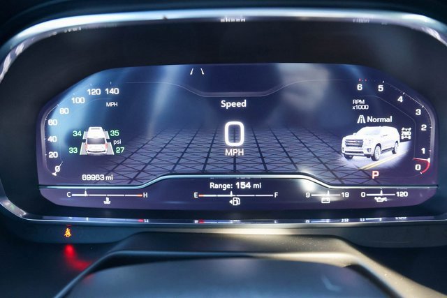 Used 2022 GMC Yukon XL SLT image 37