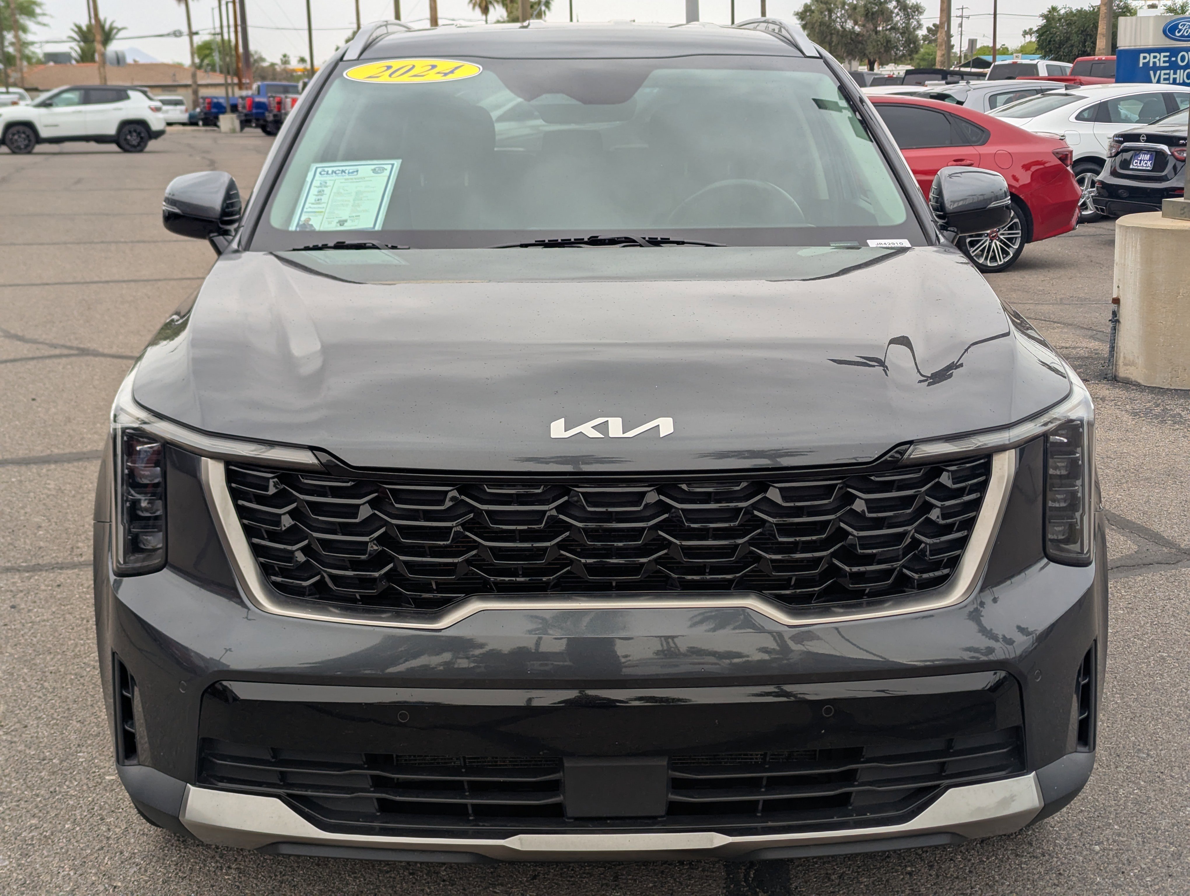 Used 2024 Kia Sorento S image 5