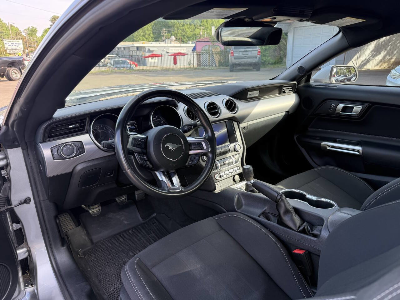 Used 2022 Ford Mustang GT w/ Equipment Group 301A RWD image 10