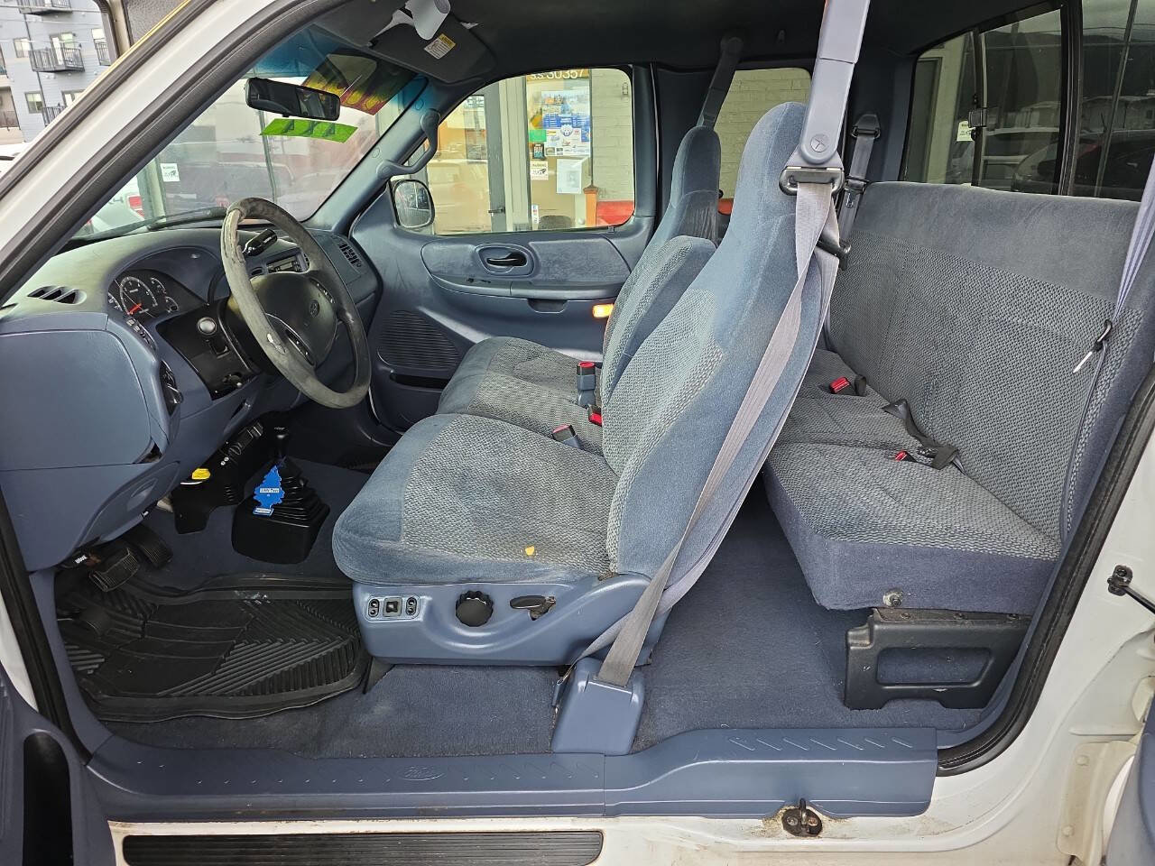 Used 1999 Ford F150 XLT image 9