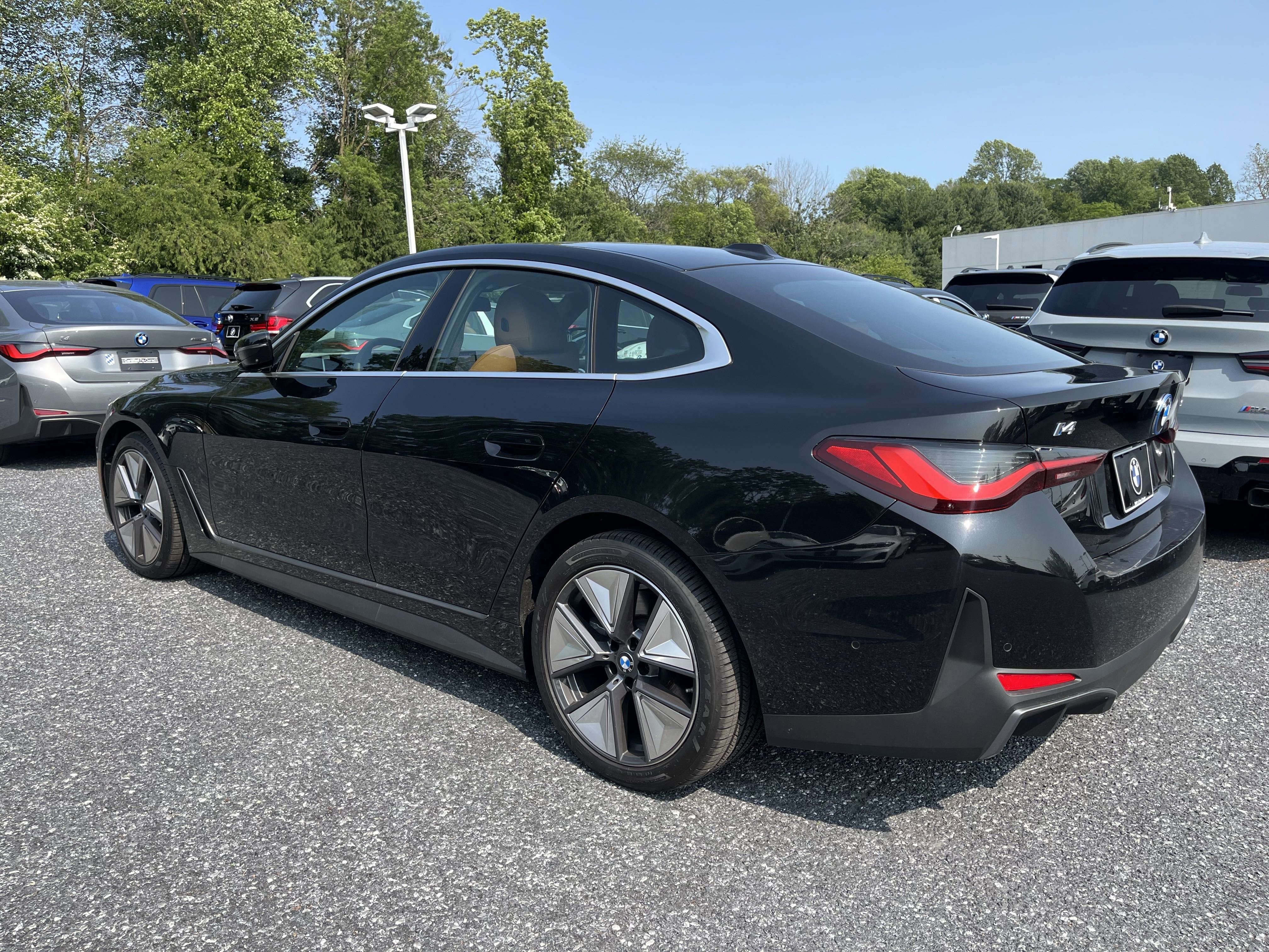 Used 2025 BMW i4 xDrive40i w/ Premium Package image 6