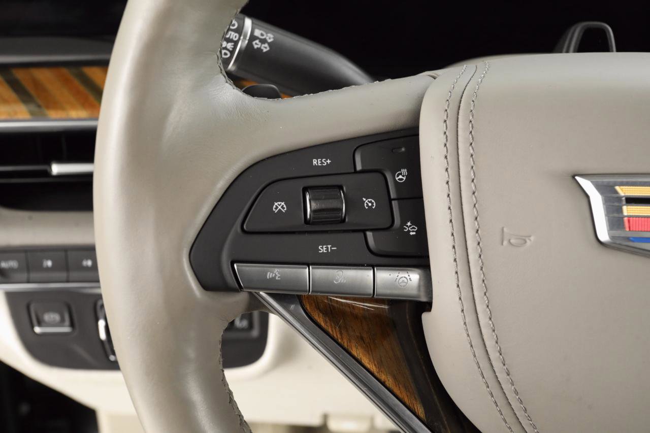 Used 2023 Cadillac Escalade ESV Sport Platinum image 15