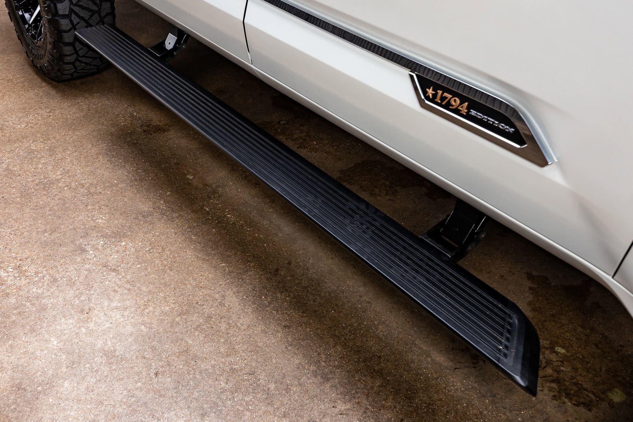 Used 2025 Toyota Tundra 1794 Edition image 13