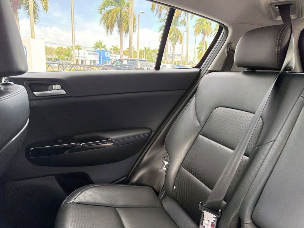 Used 2021 Kia Sportage EX image 13