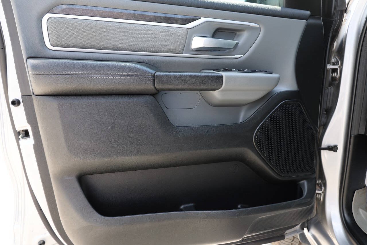 Used 2020 RAM 1500 Big Horn AWD/4WD image 12