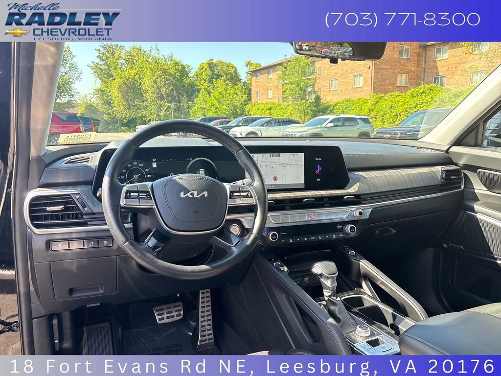 Used 2024 Kia Telluride SX Prestige w/ Towing Package image 15