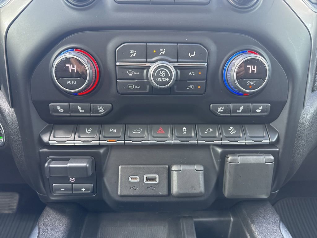 Used 2020 Chevrolet Silverado 2500 LTZ w/ LTZ Plus Package image 23