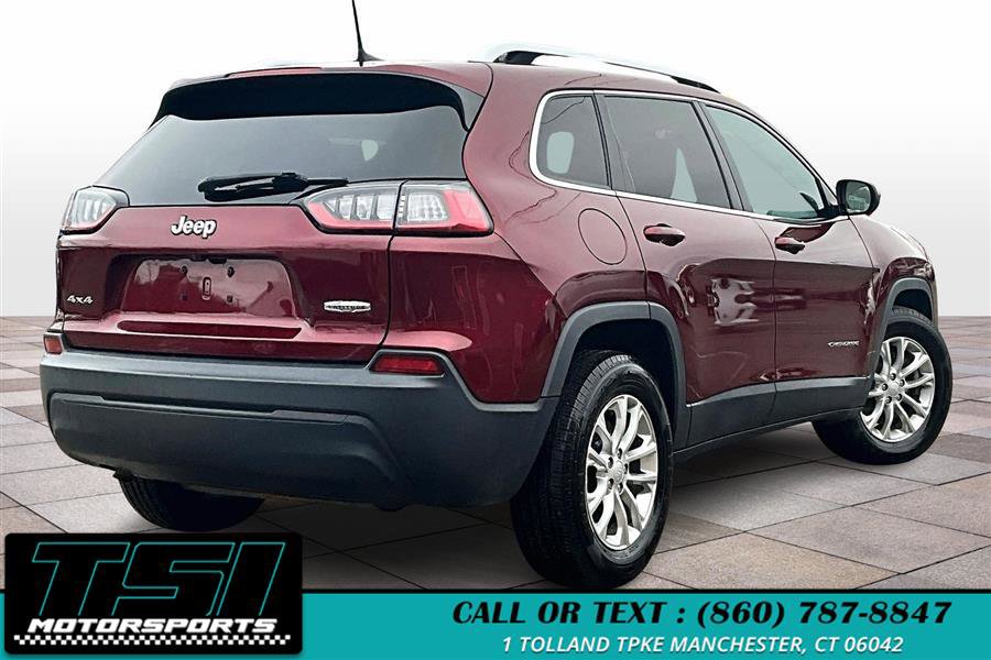 Used 2019 Jeep Cherokee Latitude w/ Popular Appearance Group image 2