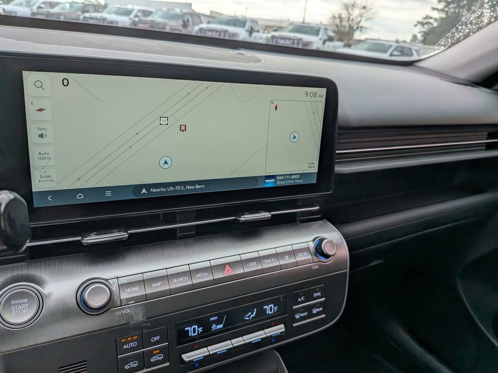 Used 2024 Hyundai Kona Limited image 20